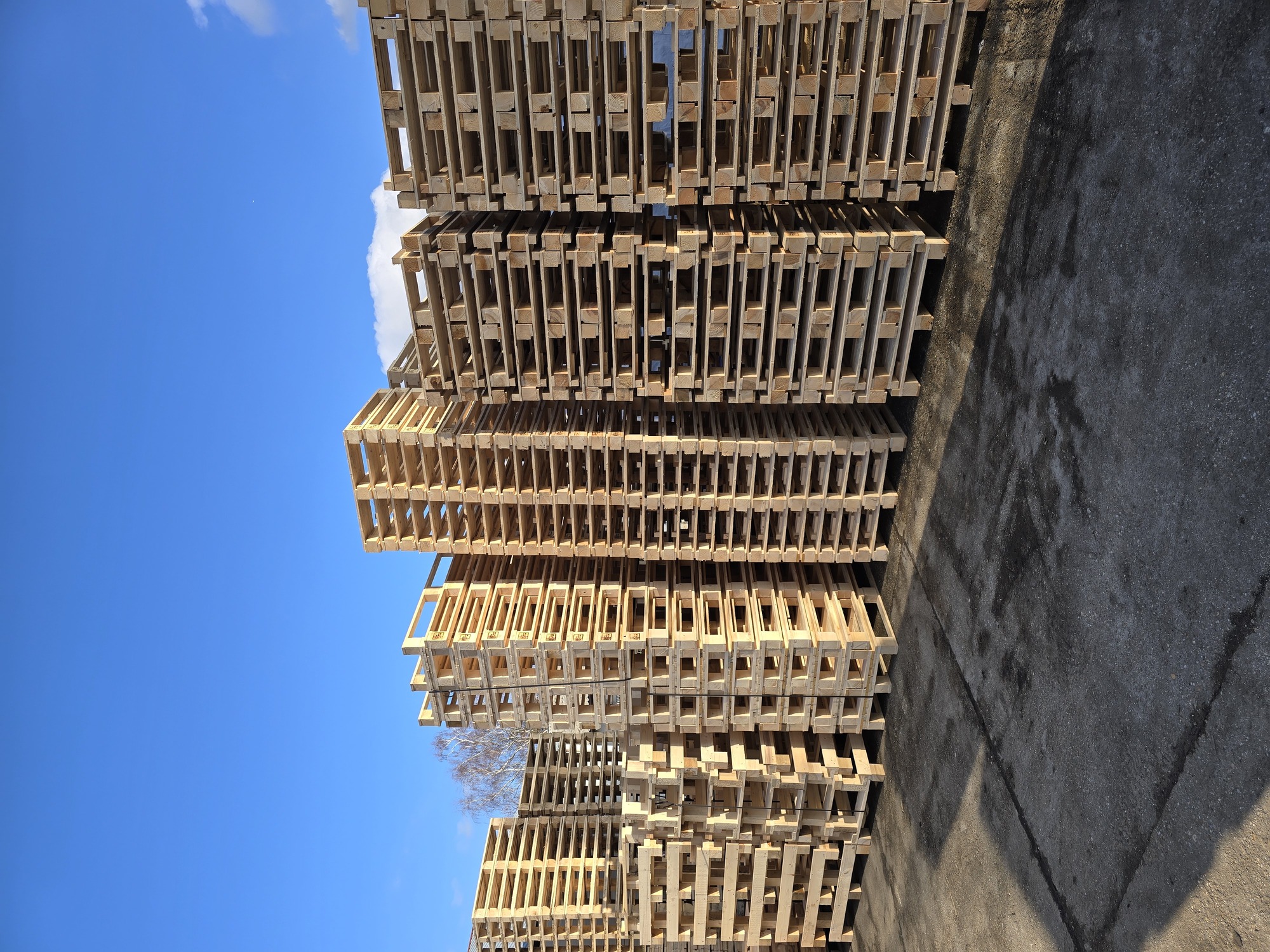 Stable foundations for every shipment